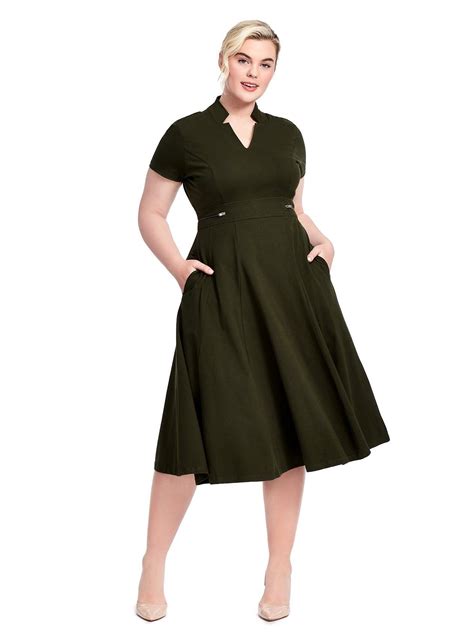 Short Sleeve Zip Detail Deep Green Dress | Dress, Dresses for work, Fit