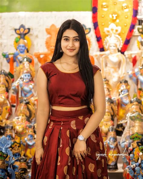 Devika Satheesh Biography, Age, Family & Movies - MixIndia