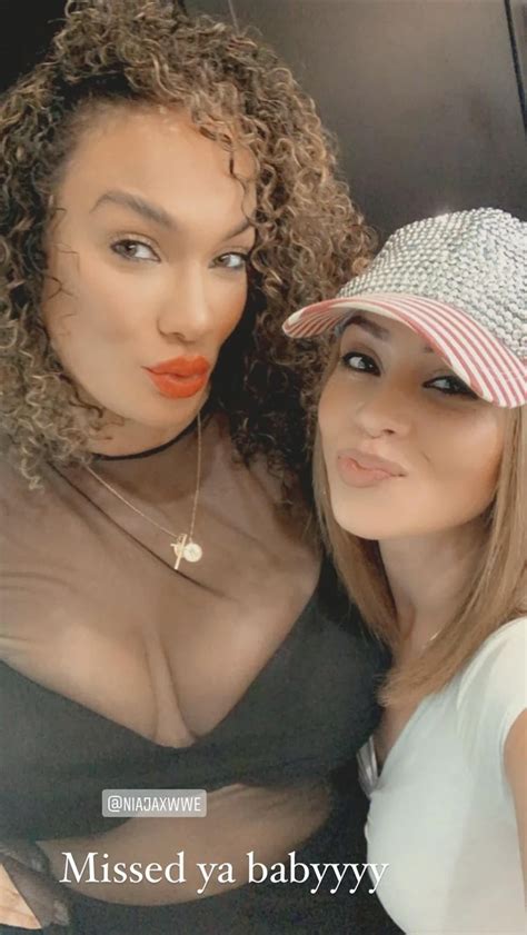 No. 19 Nia Jax/Lina Fanene : r/MyWanks
