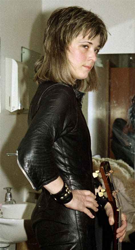 295 besten SUZI QUATRO Bilder auf Pinterest | Joan jett, Musik leben ...