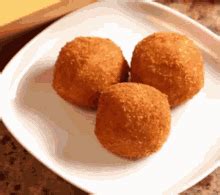 Potato Balls Homecookingshow GIF - Potato Balls Homecookingshow Frying ...