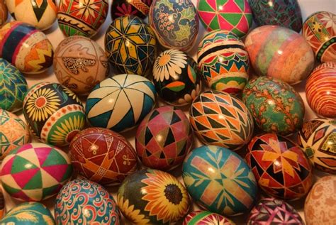 Pysanky: Ukrainian decorated eggs | Latrobe Regional Gallery