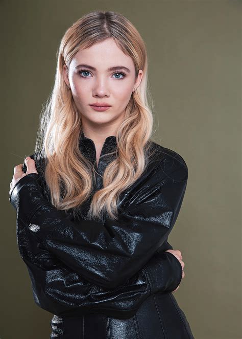 Freya Allan Wallpapers - Top Free Freya Allan Backgrounds - WallpaperAccess