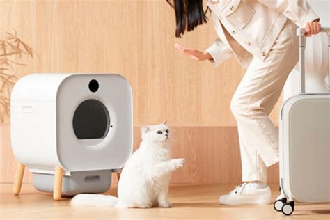 Xiaomi представила умный туалет для кошек, который можно чистить пару ...