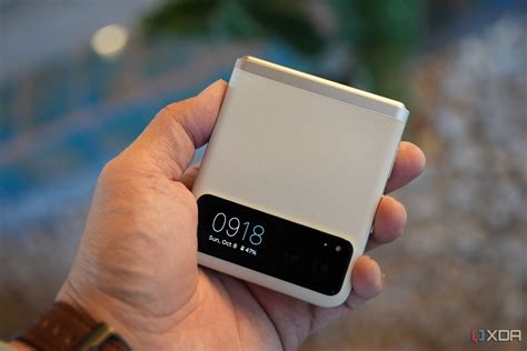 Motorola Razr (2023) review: The price doesn't make sense