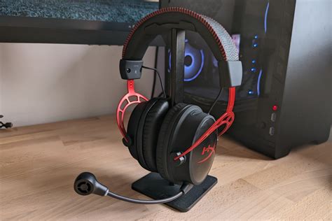 HyperX Cloud Alpha Wireless review: battery champ | Stuff