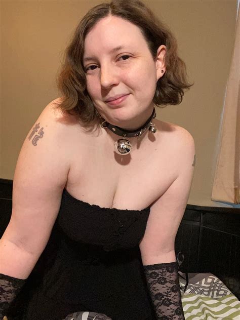 raynereadserotica 🔥 Stunning Mature Beauty WIth Exclusive OnlyFans