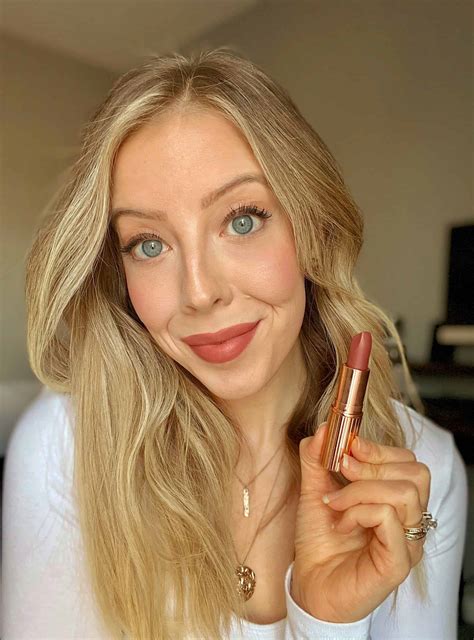 Charlotte Tilbury Pillow Talk Lipstick Review - Worth It? - Kindly Unspoken