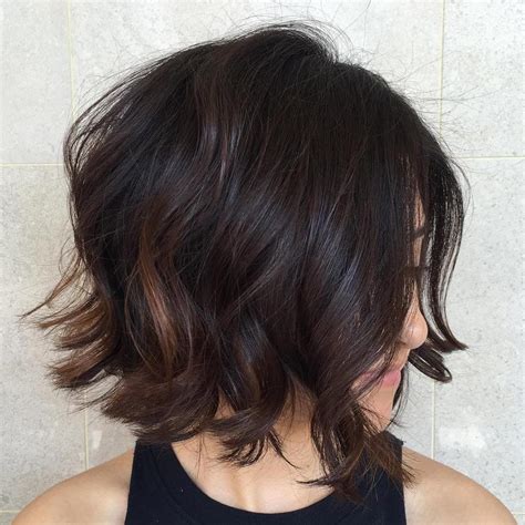 Beautiful and Convenient Medium Bob Hairstyles - Fallbrook247