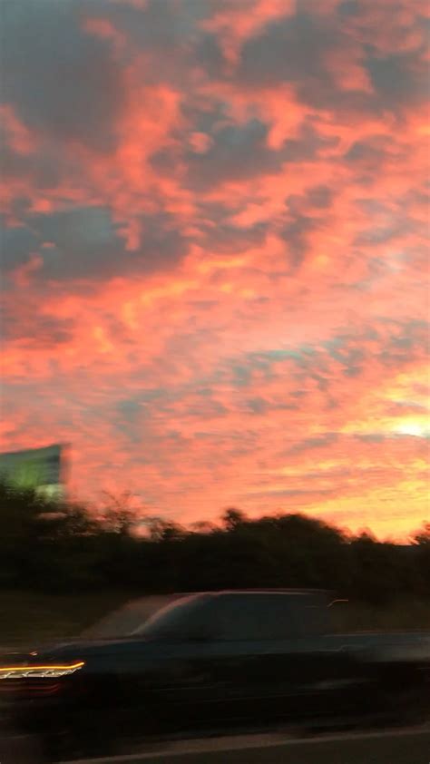 Beautiful sunrise in Nashville, TN. : r/gifs