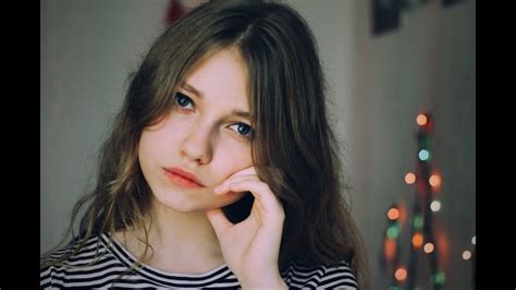 Мертвые Дельфины - На моей Луне (cover. Саша Капустина) - YouTube