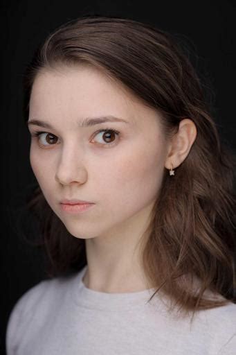 Official site. Musina Dina, 22, Actress