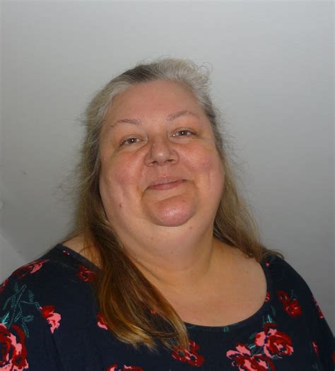 Sadie Andrews's Instagram, Twitter & Facebook on IDCrawl