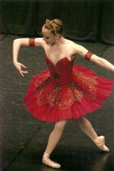 Pin by Sarah's World on Ballerinas | Ballet beautiful, Ballet costumes ...