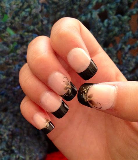 The Trendy Black French Tip Nails – ADDICFASHION
