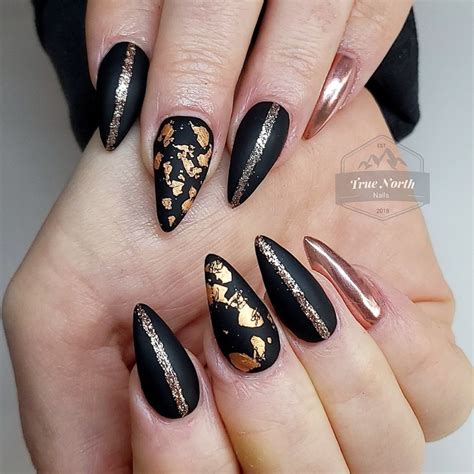 26 Chic Black Matte Nail Designs Are Both Timeless and Trendy