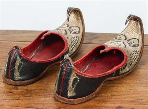 vintage middle eastern aladdin shoes  stdibs middle eastern shoes