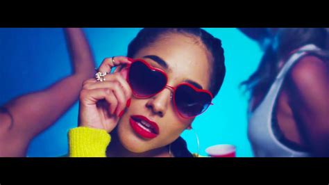 Krystall Poppin - Miss Poppin - YouTube
