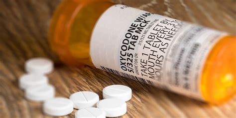 Oxycodone vs Hydrocodone | Orange County CA Rehab | Pillars Recovery