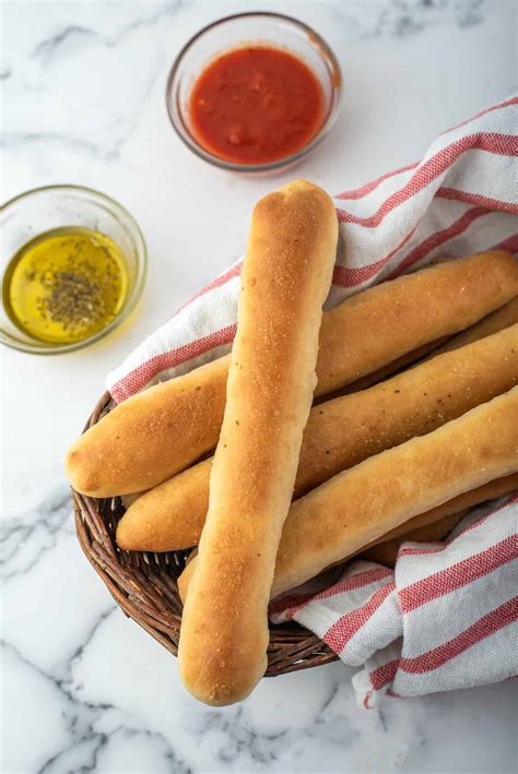 Olive Garden Breadstick Price 2024 Olive Garden - Jolyn Madonna