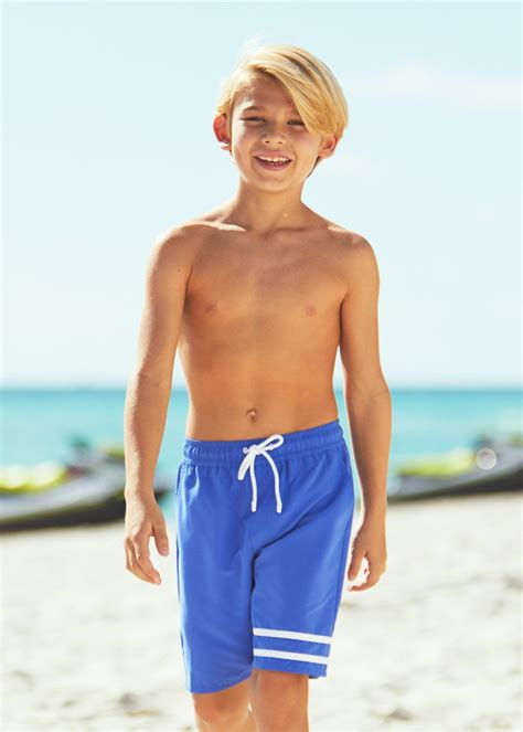 Boy Swim фото в формате jpeg, топ качественных 4K фото за неделю