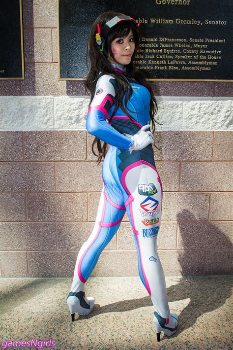 dva cosplay cosplay  dva   video game overwatch flickr