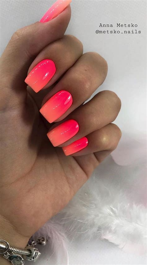 Cute Summer Nails Design