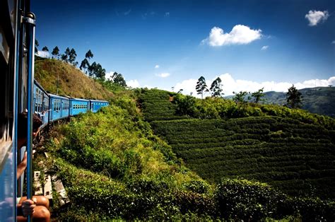 How to ride in a freight train in Nuwara Eliya