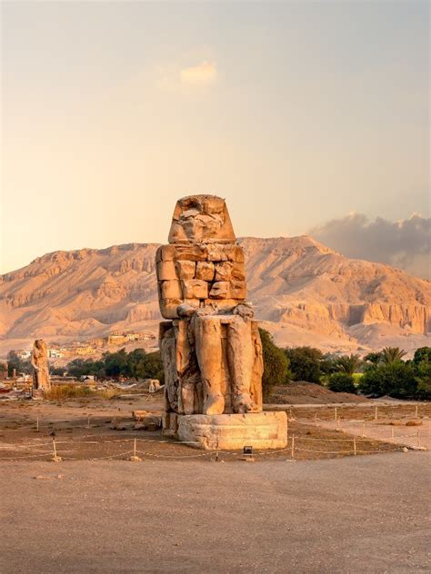 The Egyptian Pyramids: Facts, Inside, Location...