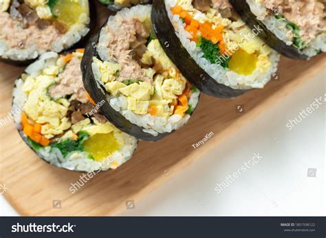 Kimbab: Over 1,241 Royalty-Free Licensable Stock Photos | Shutterstock