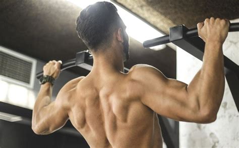 Как правильно подтягиваться на турнике | MuscleFit