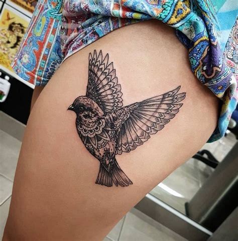 Mandala Ornamental Bird Tattoo | Tatoeage uitspraken, Tatoeage ...