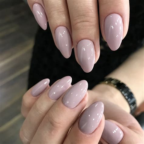 Маникюр на длинных ногтях - примеры работ мастеров Tiffany Nails