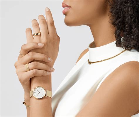 Uhren und Schmuck und online kaufen | BERING ® | Official Website