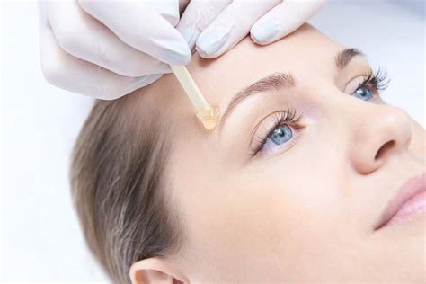 Depilacion de Cejas en Guadalajara | Moompaya Spa 33-17-68-18-02