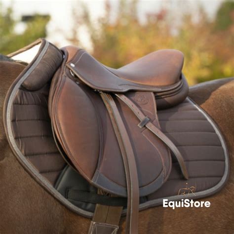 Equitheme Competition Saddle Pad - GP Chocolate – EquiStore