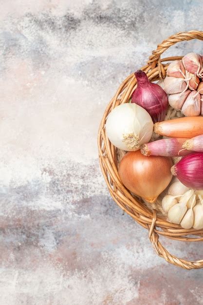 Page 23 | Onion Growing Images - Free Download on Freepik