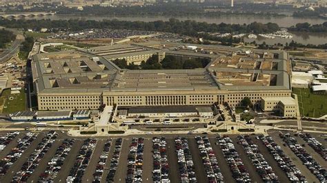 Пентагон: США стремятся избежать столкновений с войсками России в Сирии ...