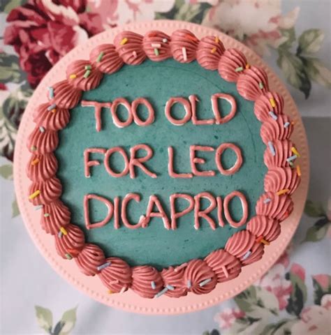 Too old for Leo Dicaprio birthday cake | Bolos de aniversário criativos ...
