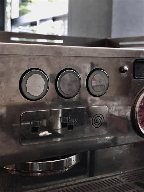 Cutting out the middleman I see: well played, Gentry. OK, ciao buttons