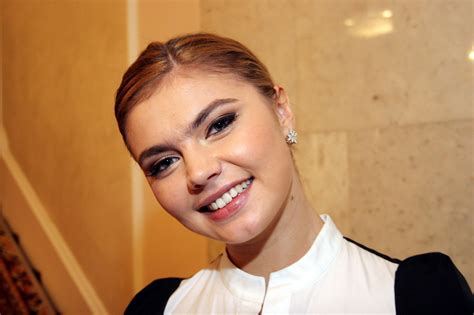 Алина кабаева фото в молодости в купальнике