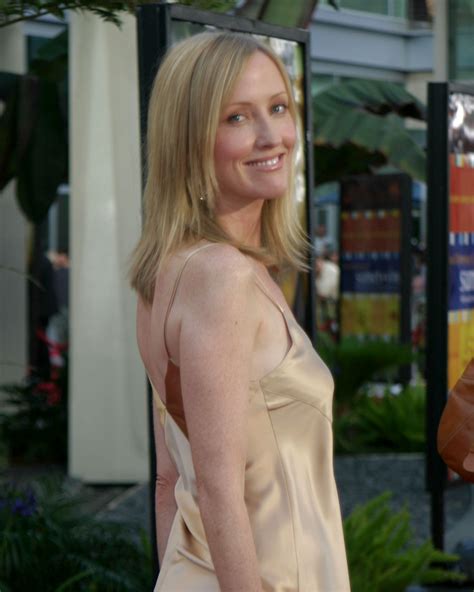 Janel Wallace Moloney