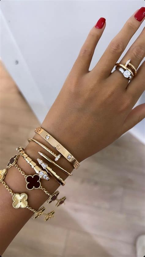 Cartier van cleef gold | Stacked jewelry, Wrist jewelry, Dream jewelry