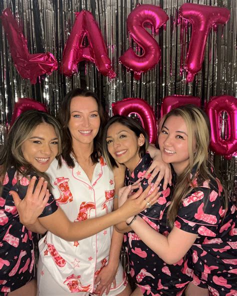 Gina Darling (@missginadarling) • Instagram photos and videos