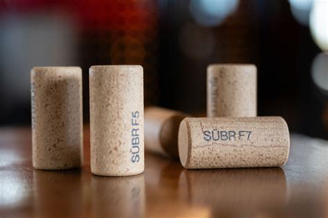 SÜBR - polyurethane-free and taint-free micro-natural closure ...