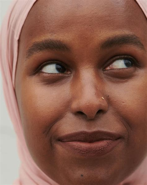 Lip Line – Glossier