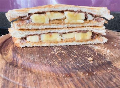 Banana, Peanut Butter & Choc Hazelnut Spread Toastie Recipe