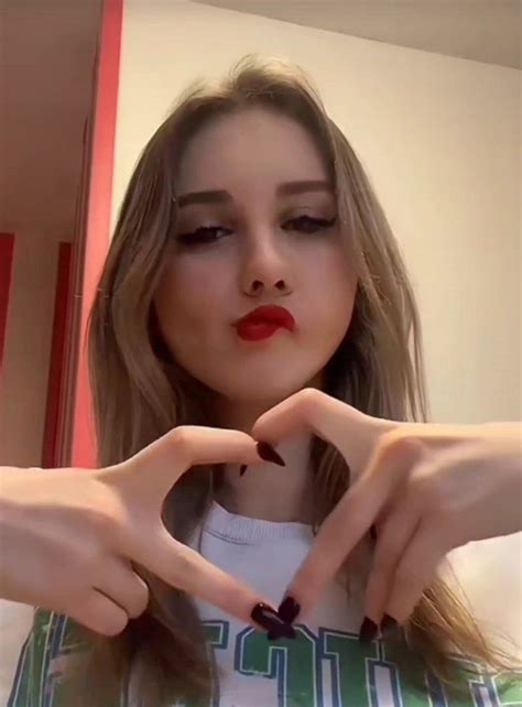Ева из тим тин