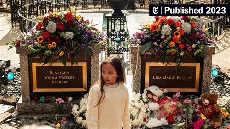 Funeral De Elvis Presley Elvis Presley's Funeral | Contact Press