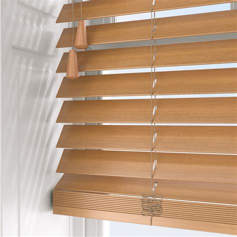 Opulence Light Oak Wooden Venetian Blind | Blinds Direct